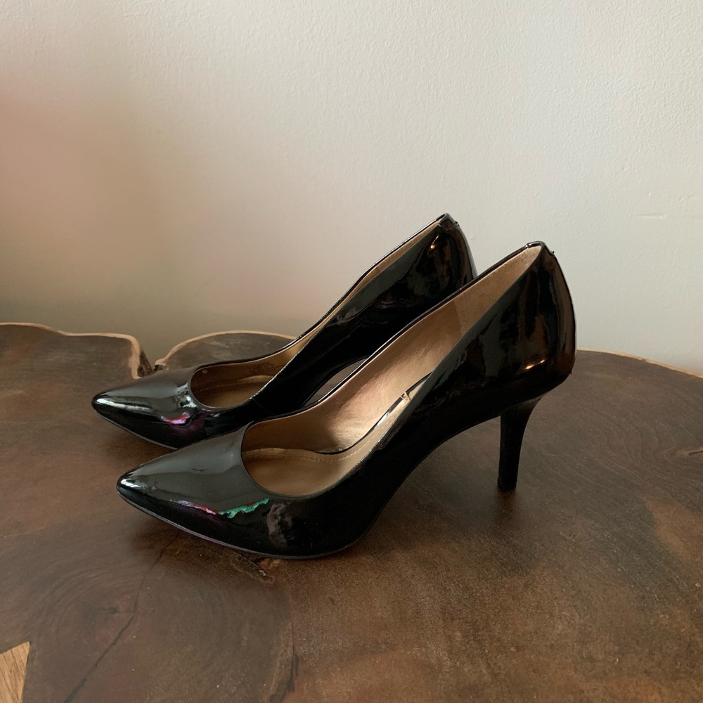 BCBG Paris black patent leather heels